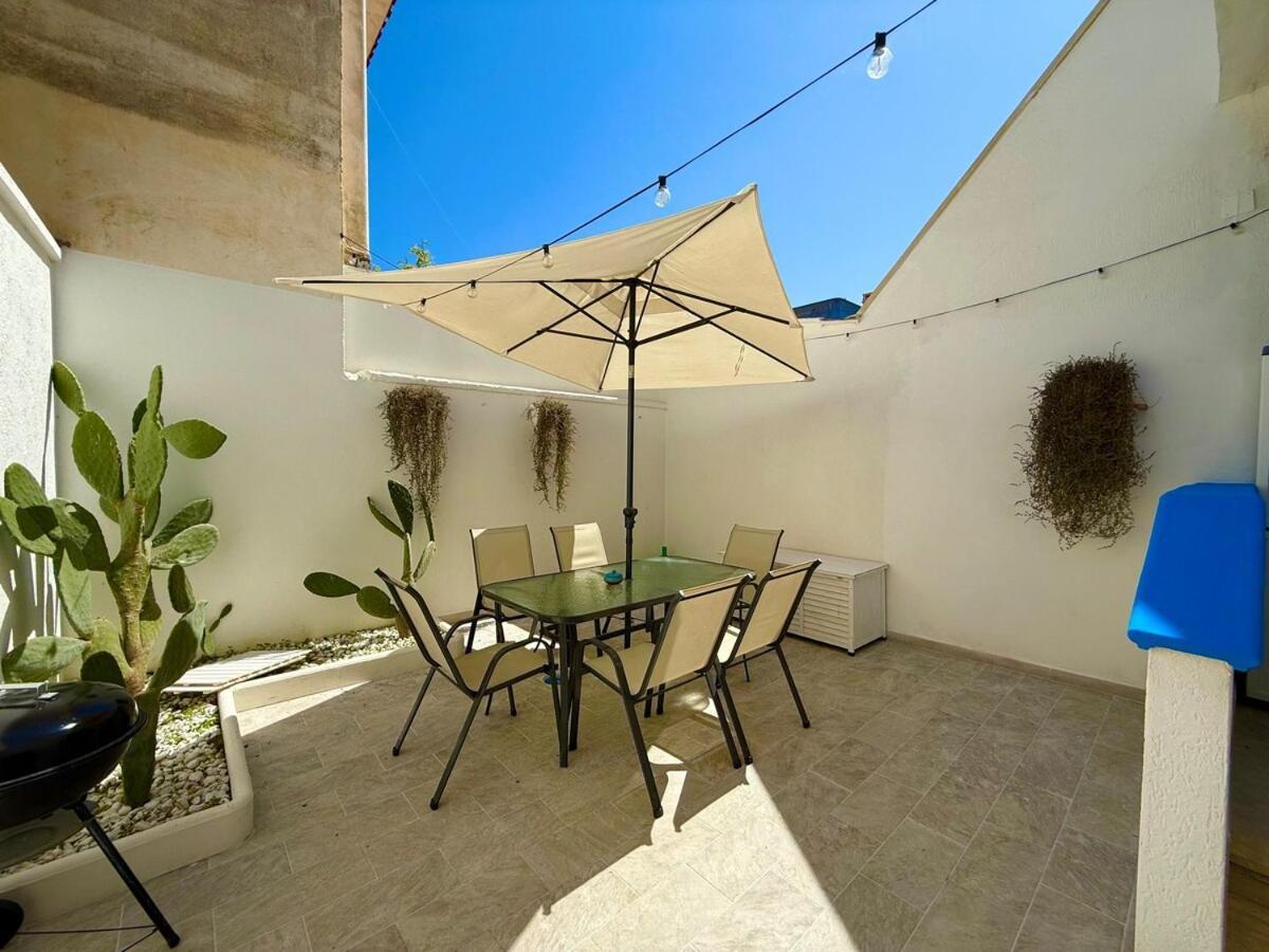 Villa Ranieri-Casa Con Vista A Campo Di Mare Torre San Gennaro Exterior photo